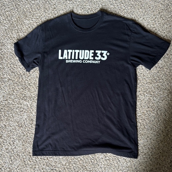 Latitude 33° Brewing Company Black T-Shirt - Picture 1 of 3